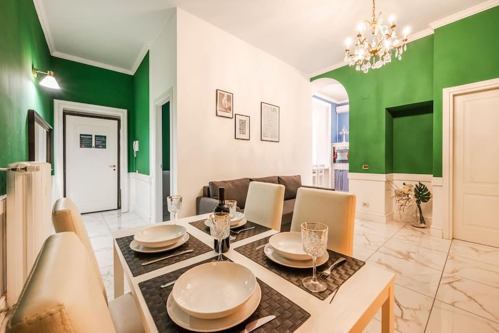 Centrale'S Nest - Elegant Apt Close To Central Station Milan Bagian luar foto