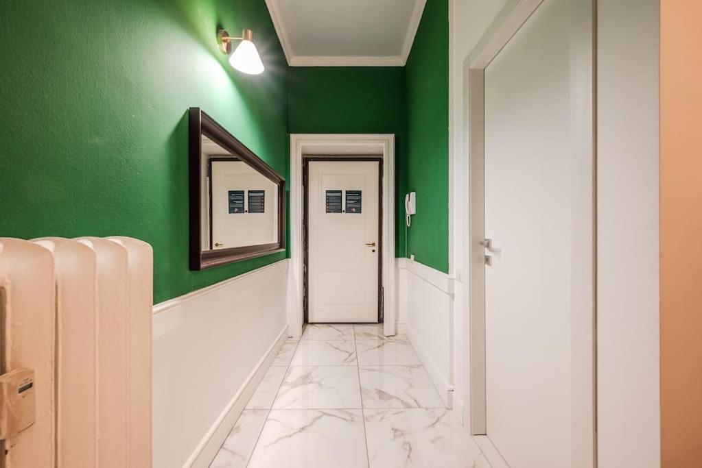Centrale'S Nest - Elegant Apt Close To Central Station Milan Bagian luar foto