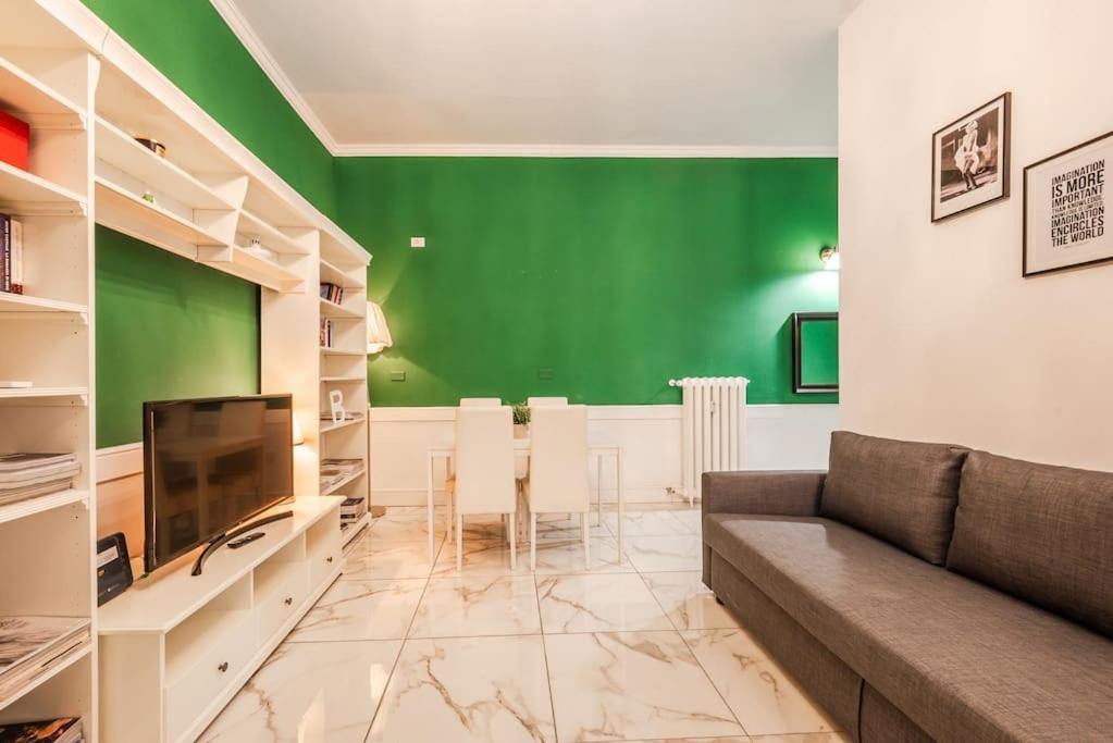 Centrale'S Nest - Elegant Apt Close To Central Station Milan Bagian luar foto