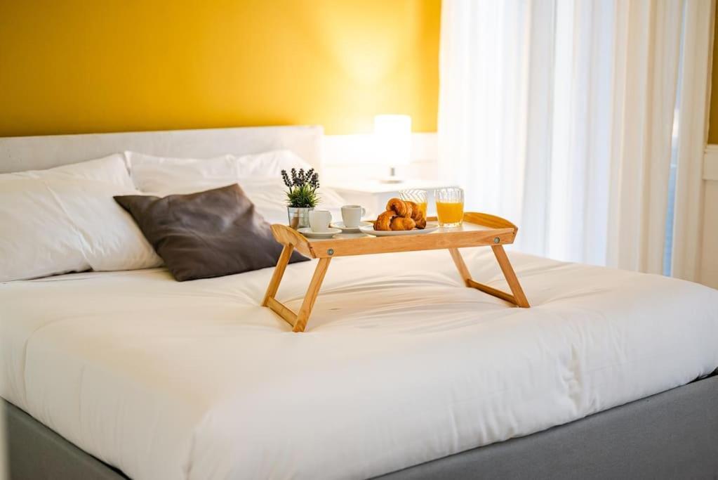 Centrale'S Nest - Elegant Apt Close To Central Station Milan Bagian luar foto